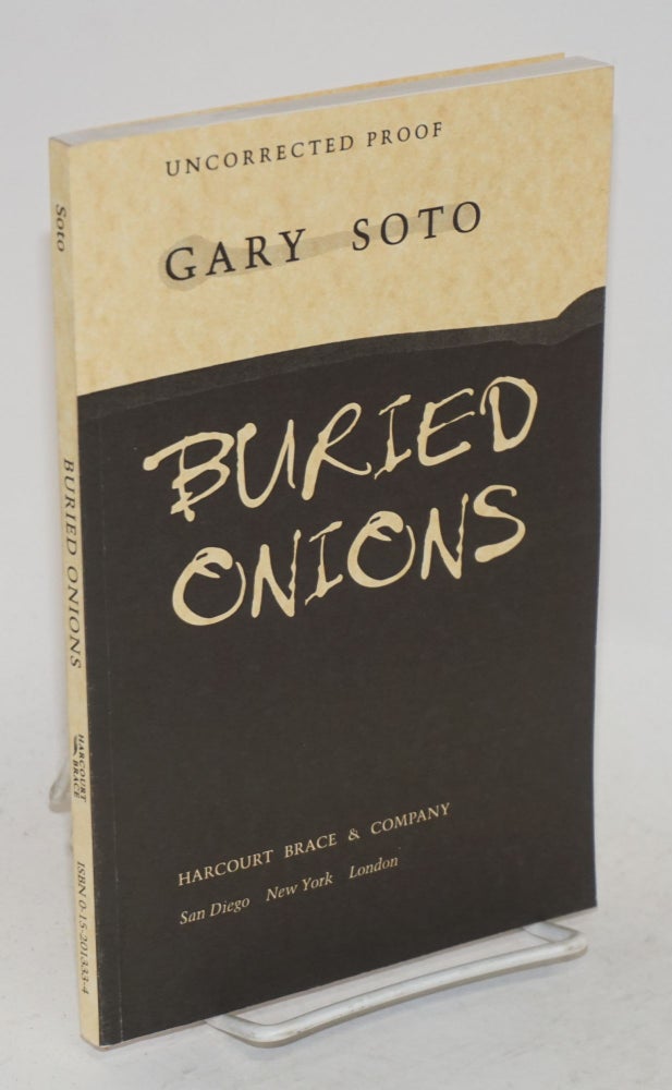 Cat.No: 122183 Buried onions. Gary Soto.