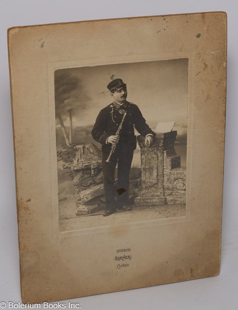 Cat.No: 302427 [Cabinet card of a musician, Clarinetist]