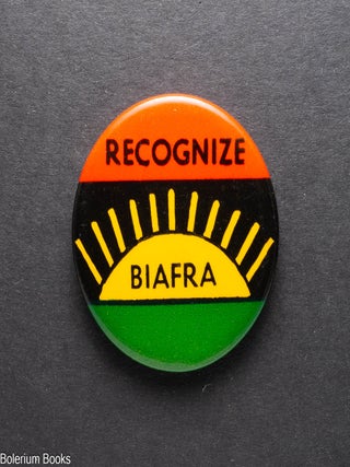 Cat.No: 330705 Recognize Biafra [pinback button